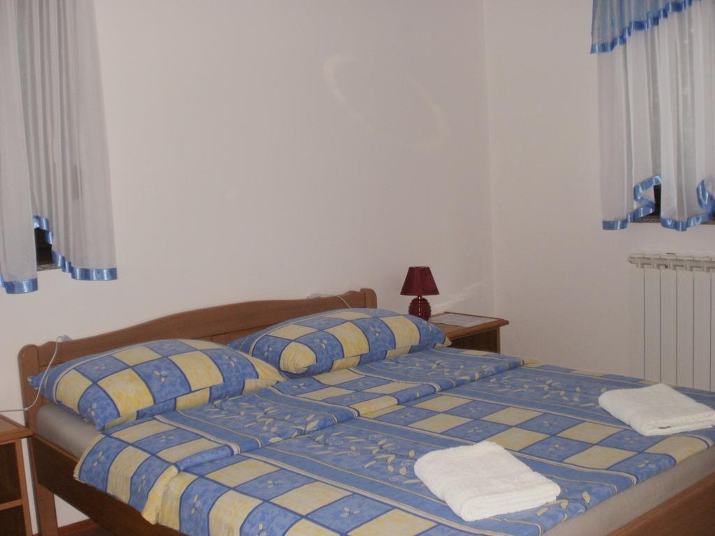 Guest House Korana Rum bild