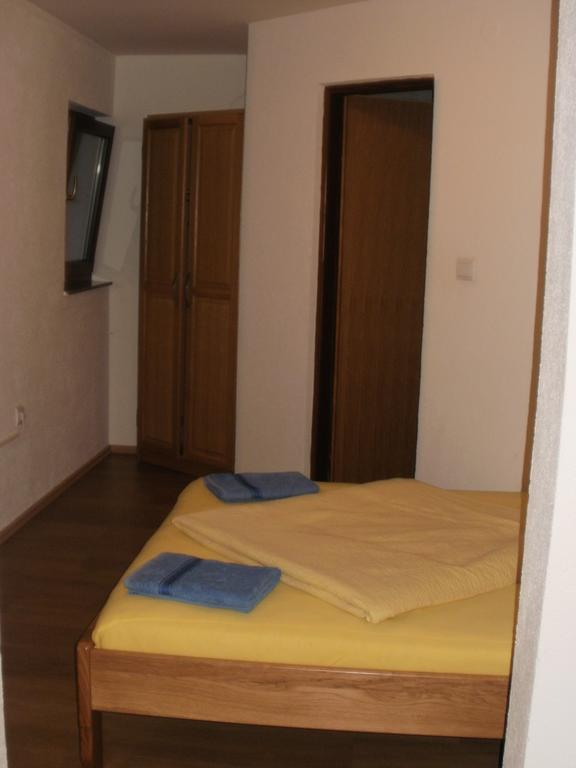 Guest House Korana Rum bild